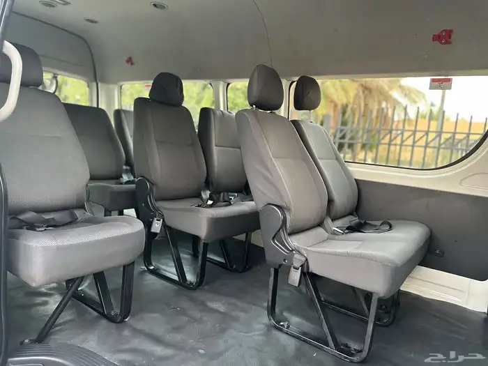 تويوتا باص ركاب موديل 2017 سعودي قير عادي بنزين 10