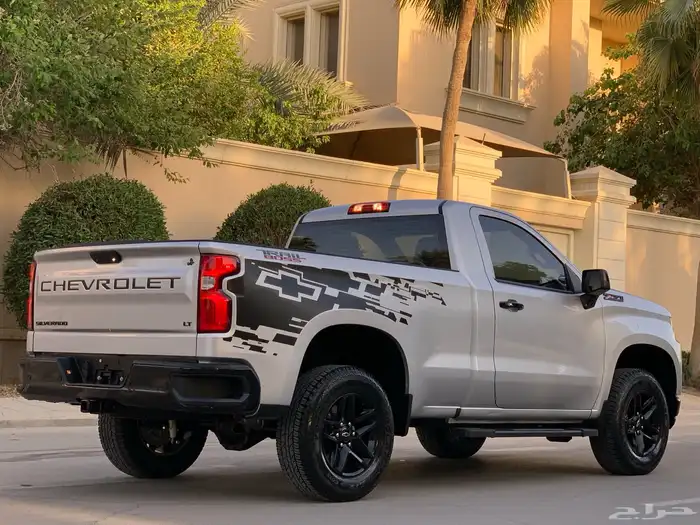 شفروليه سلفرادو تريل بوس موديل 2021 بحالة الوكاله 12