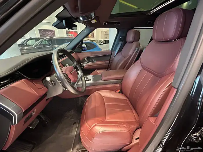 rangerover Vogue v8 model 2024 FORSALE 11