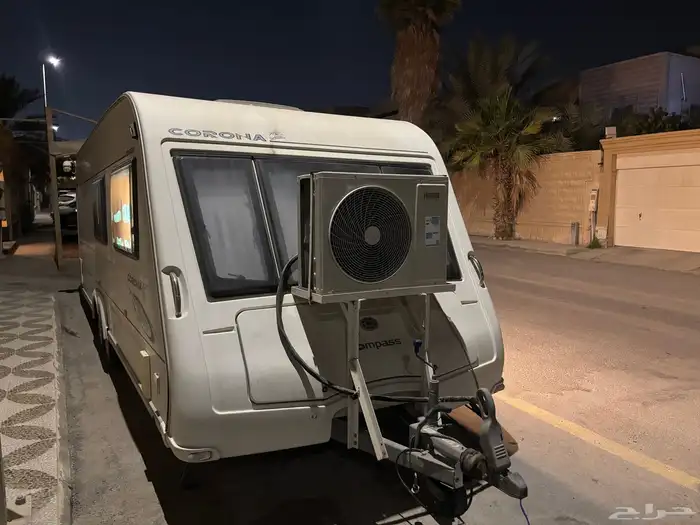 كرفان اوربي موديل 2008 متوفر فيه جميع المواصفات الطول 7 50 10