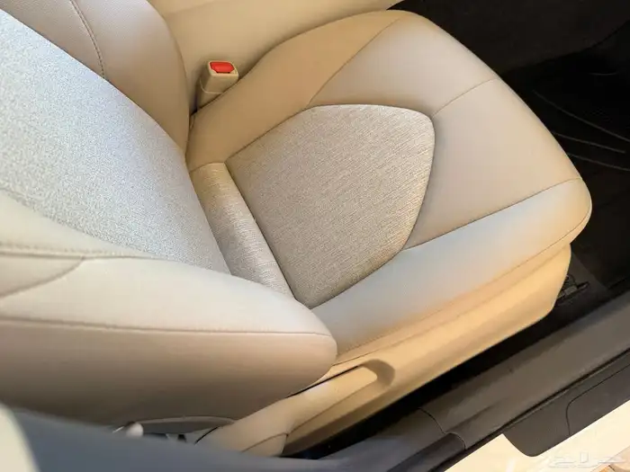 كامري المديل 2020 مخزنه إستاندر سعودية عبداللطيف جميل وكاله 70