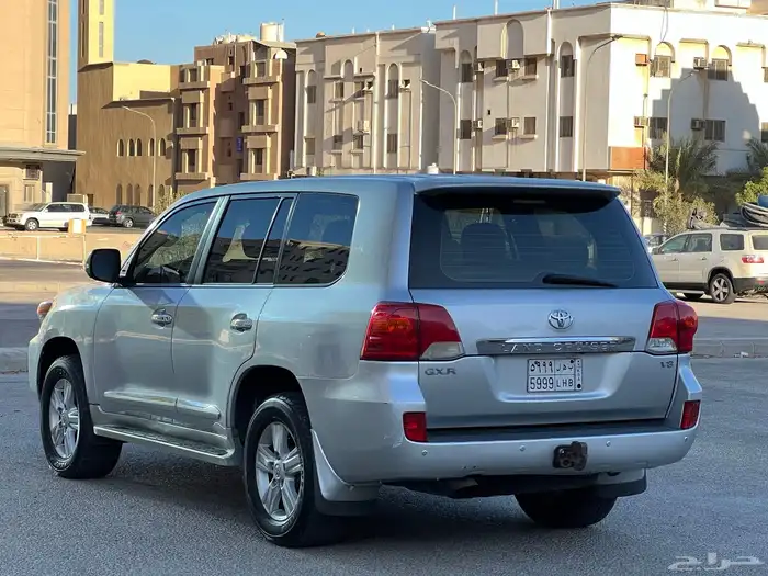 تويوتا لاند كروزر جيب موديل 2013 7