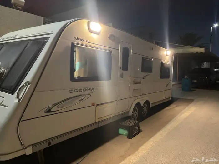 كرفان اوربي موديل 2008 متوفر فيه جميع المواصفات الطول 7 50 7