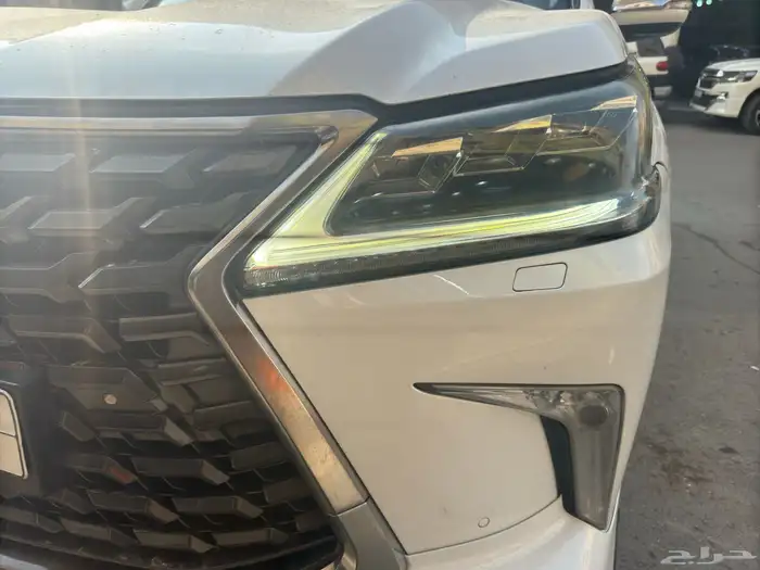 اصلاح صفار ليد النهاري جيب لكزس Lx570 0