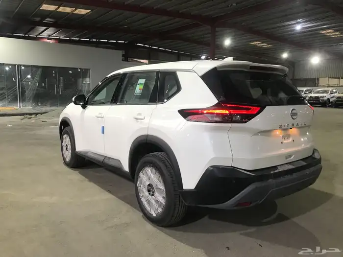 نيسان اكس تريل 2026 دبل وبدون دبل ومتاح 5 مقاعد بدون دبل 14