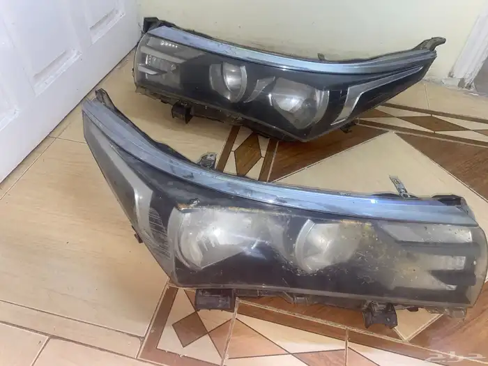 شمعات اماميه كورولا تويوتا 0