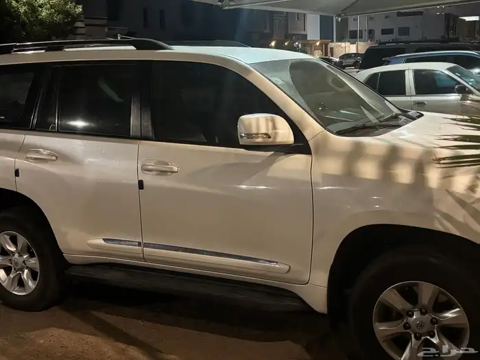 جيب برادو 6سلندر للبيع 4