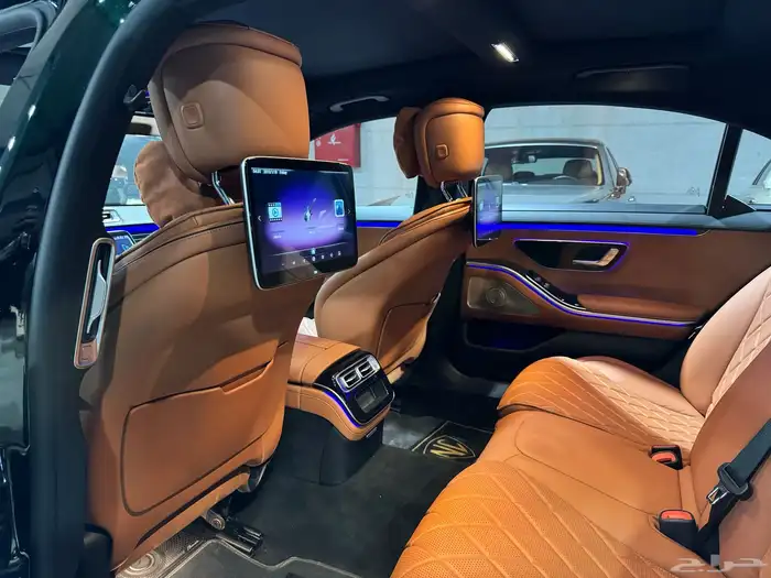 مرسيدس الجوهرهS اضافة شاشات واضاءه محيطيه تفاعليه ع الوكاله 21