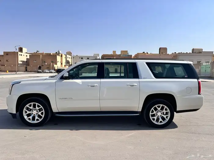 للبيع يوكن XL 2015 طويل فل كامل SLT ممشى قليل 49