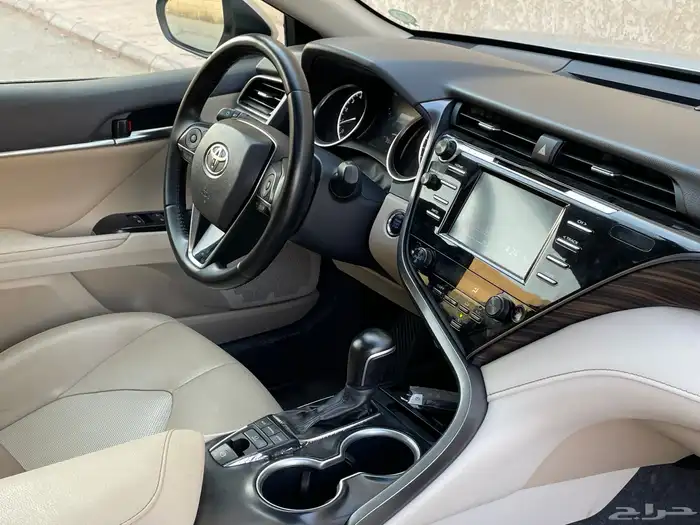 كامري قراندي موديل 2020 42