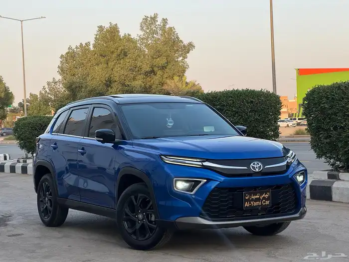 تويوتا أوربان كروزر 2024 GLX فل كامل 6
