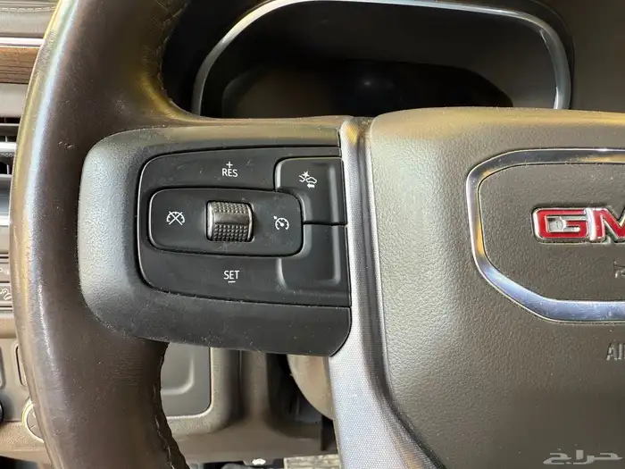 جي ام سي يوكن المديل 2023 ( SLE ) دبل قصير سعودي 33