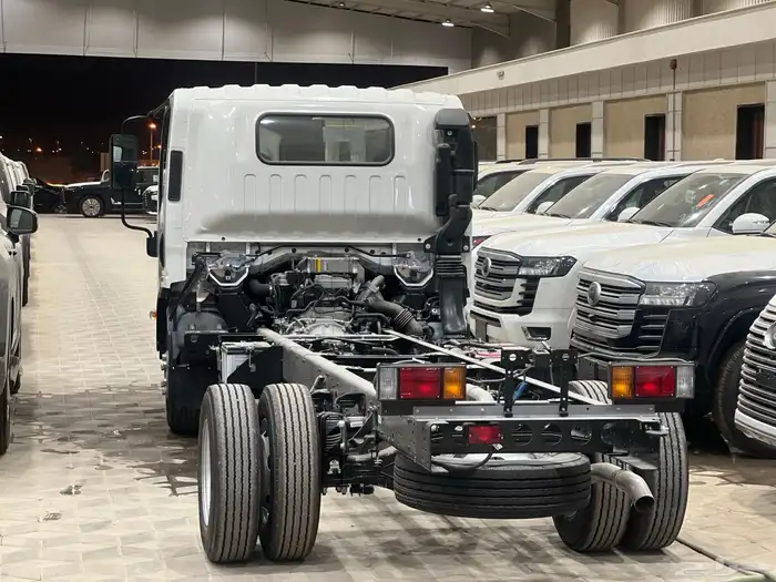 ايسوزو دينا 5 طن وارد سعودي 2025 4