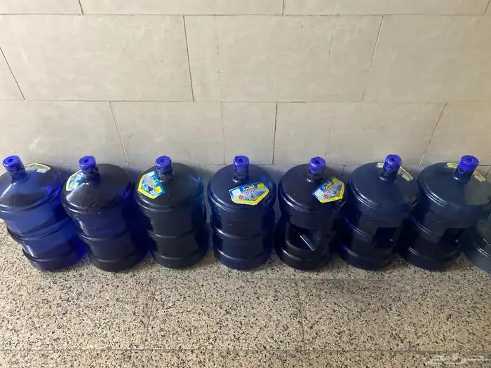 قوارير مياه 1