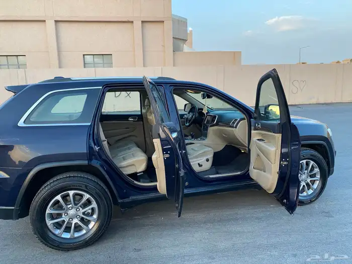للبيع  جيب جراند شيروكي 2015 ليمتد دبل V6 11