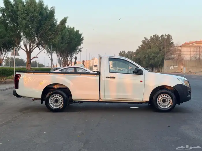 ايسوزو ديماكس غمارة نظيف جدا 2022 ممشى قليل خمسة شنكار 1