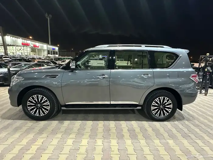 نيسان باترول موديل 2017 نص فل 4