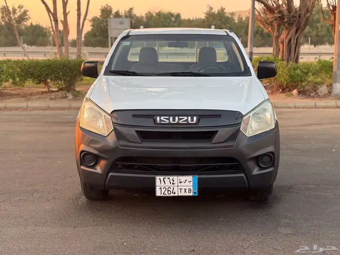 ايسوزو ديماكس غمارة نظيف جدا 2022 ممشى قليل خمسة شنكار 20