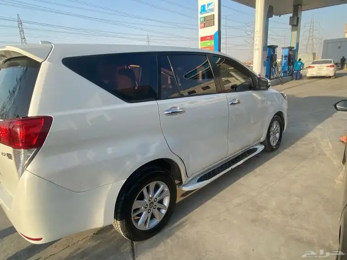 انوفا للبيع 8