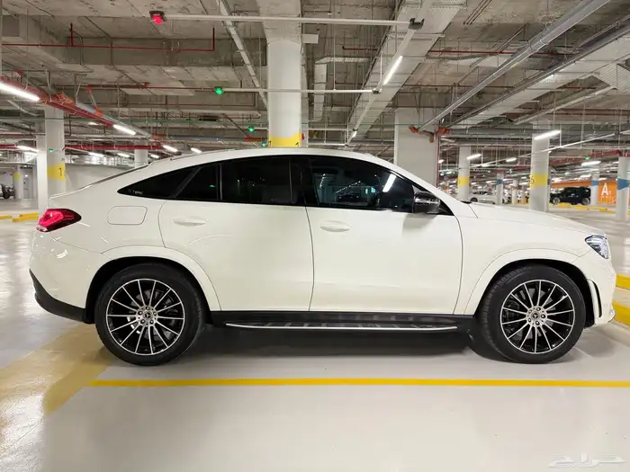 مرسيدس GLE Coupe 2021 فل كامل 18