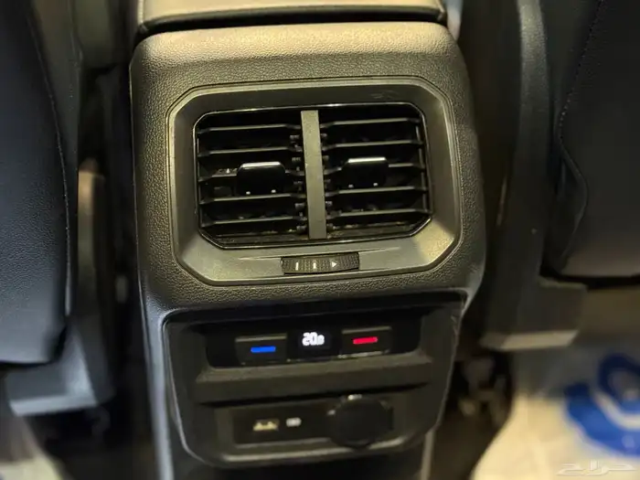 فولكس تيجوان 2020 (( بحالة ممتازة )) 21