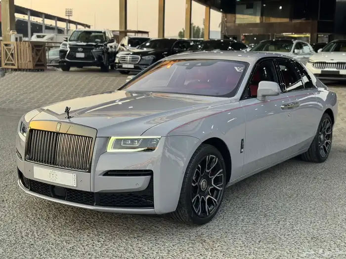 رولزرويس قوست 2023 - بلاك بادج - ضمان وصيانة مجانية 6