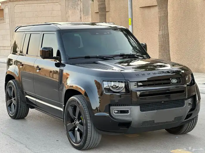 ديفندر 6 سلندر 2022 تحت الضمان HSE ( تم البيع ) 45