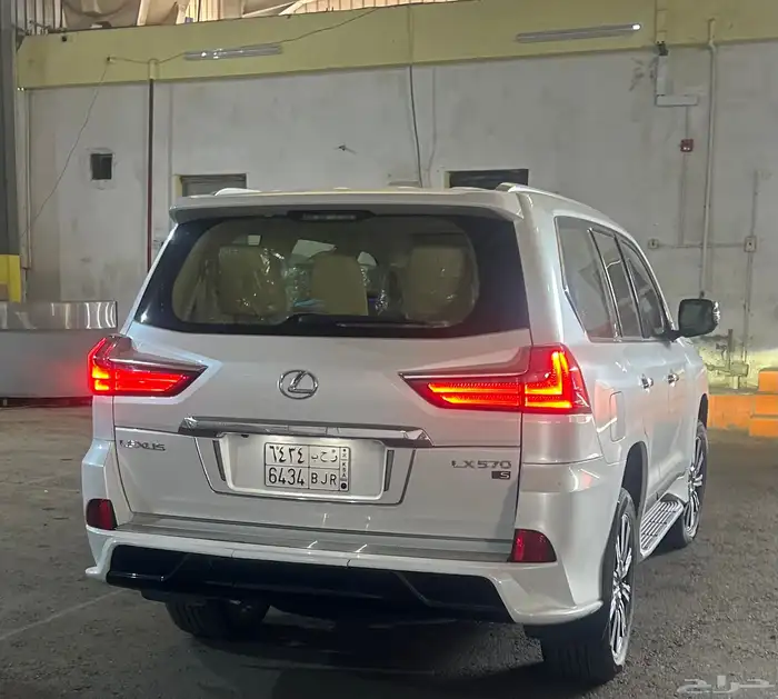 لكزسLX570 13