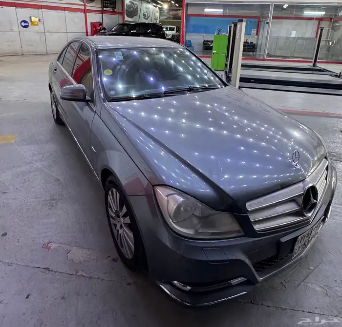 مرسيدس c180 2012 2