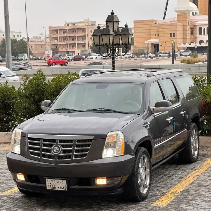 كاديلاك اسكاليد 2011 فل كامل الجميح 0