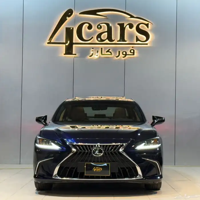 لكزس ES250 2023 (( بحالة ممتازة )) 2