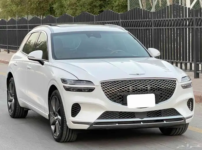 جنيسيس GV70 2023 فل سعودي 9