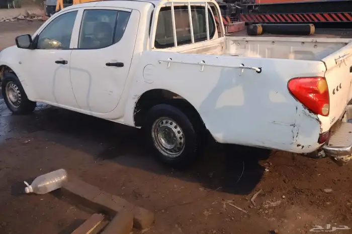 مستبيشي بكب غمارتين 2010 4