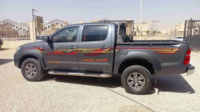 هايلوكس 2010 ديزل اوتوماتيك دبل 9