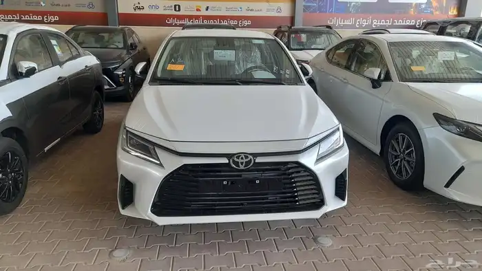 تويوتا يارس فل 1