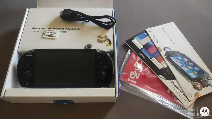 اجهزة سوني فيتا PS Vita 1