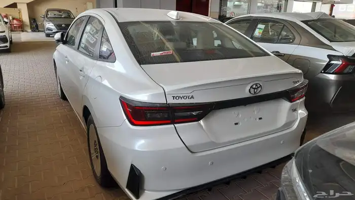 تويوتا يارس فل 7