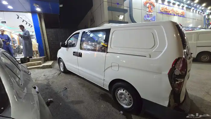 باص هنداي فان موديل 2011 5