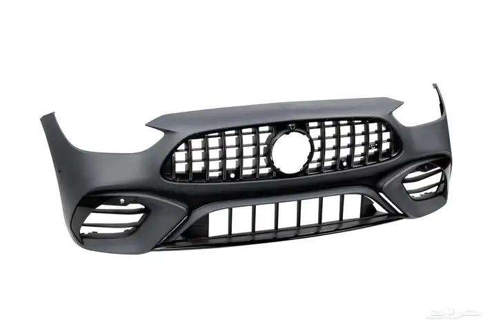 تحويل مرسيدس C180 و C200 و C300 إلى C63 2025 3