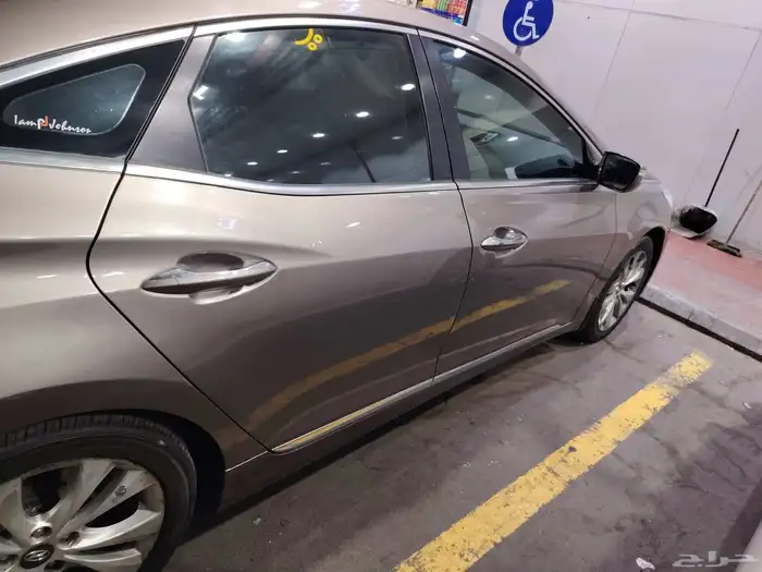 هيونداي ازيرا 2013 7