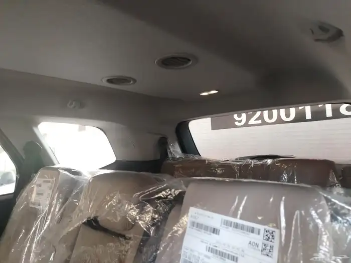 فورد ايفريست ستاندر XLS دبل 4 4 بنزين موديل 2025 17