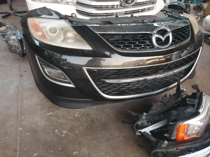 صدام شمعات cx9 وجهه كامل 2010 . 2011 . 2012 0