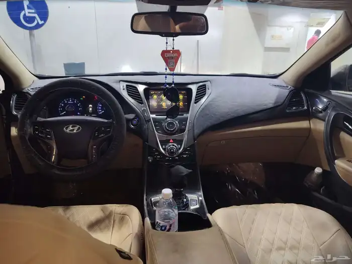 هيونداي ازيرا 2013 18