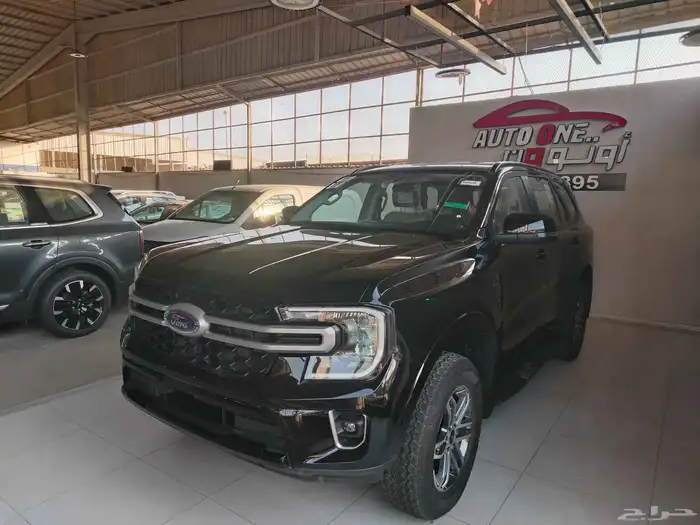 فورد ايفريست ستاندر XLS دبل 4 4 بنزين موديل 2025 0