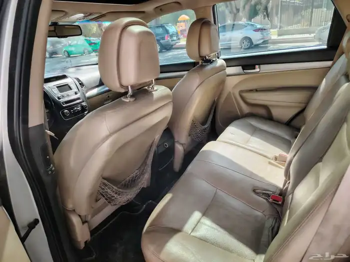 كيا سورنتو فل كامل موديل 2015 3