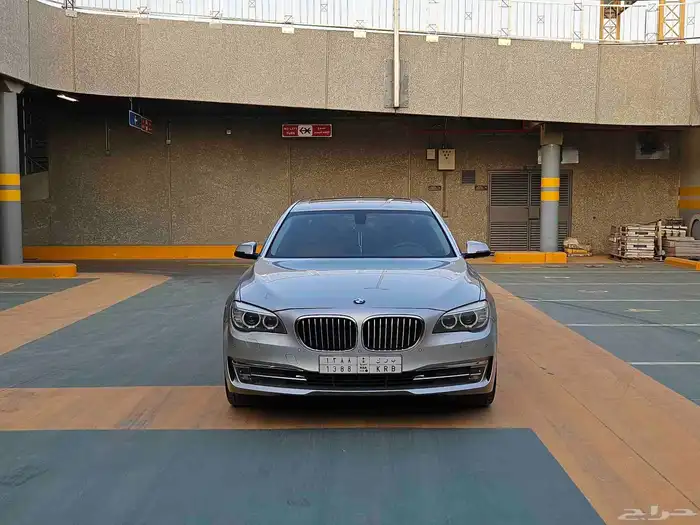 بي ام دبليو الفئة السابعة نظيف جدا bmw 730 li 2013 0