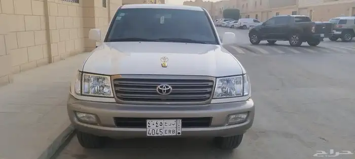 لاند كروزر 2005 جي اكس ار 11