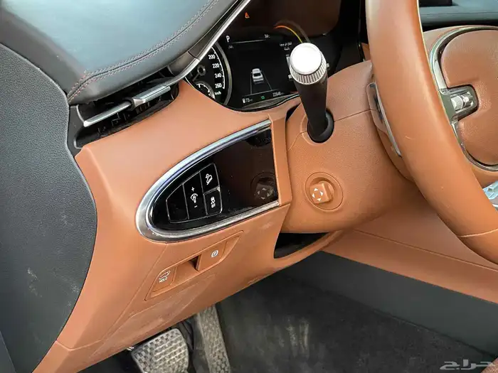 جنيسيس GV70 2023 فل سعودي 19