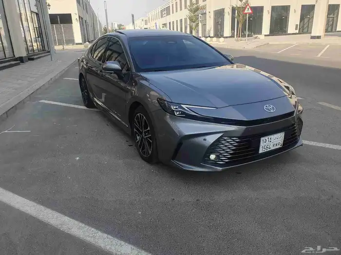 كامري لومير هايبر موديل 2025 7