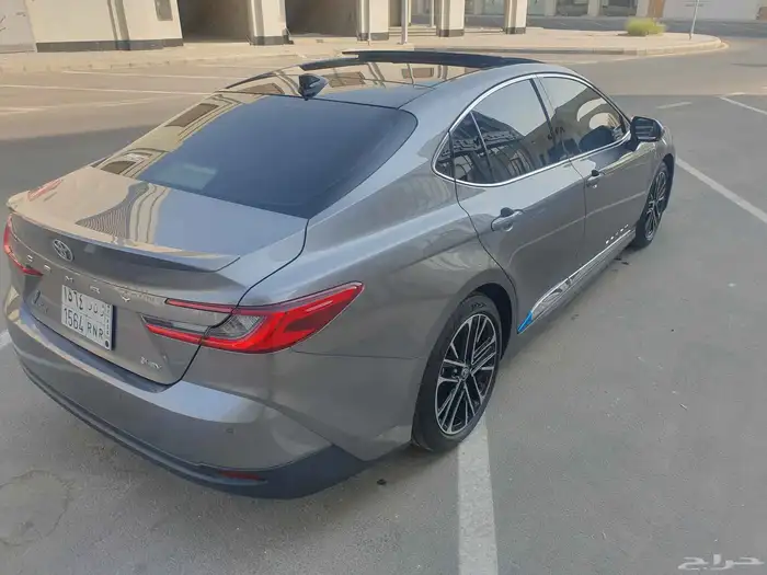 كامري لومير هايبر موديل 2025 4